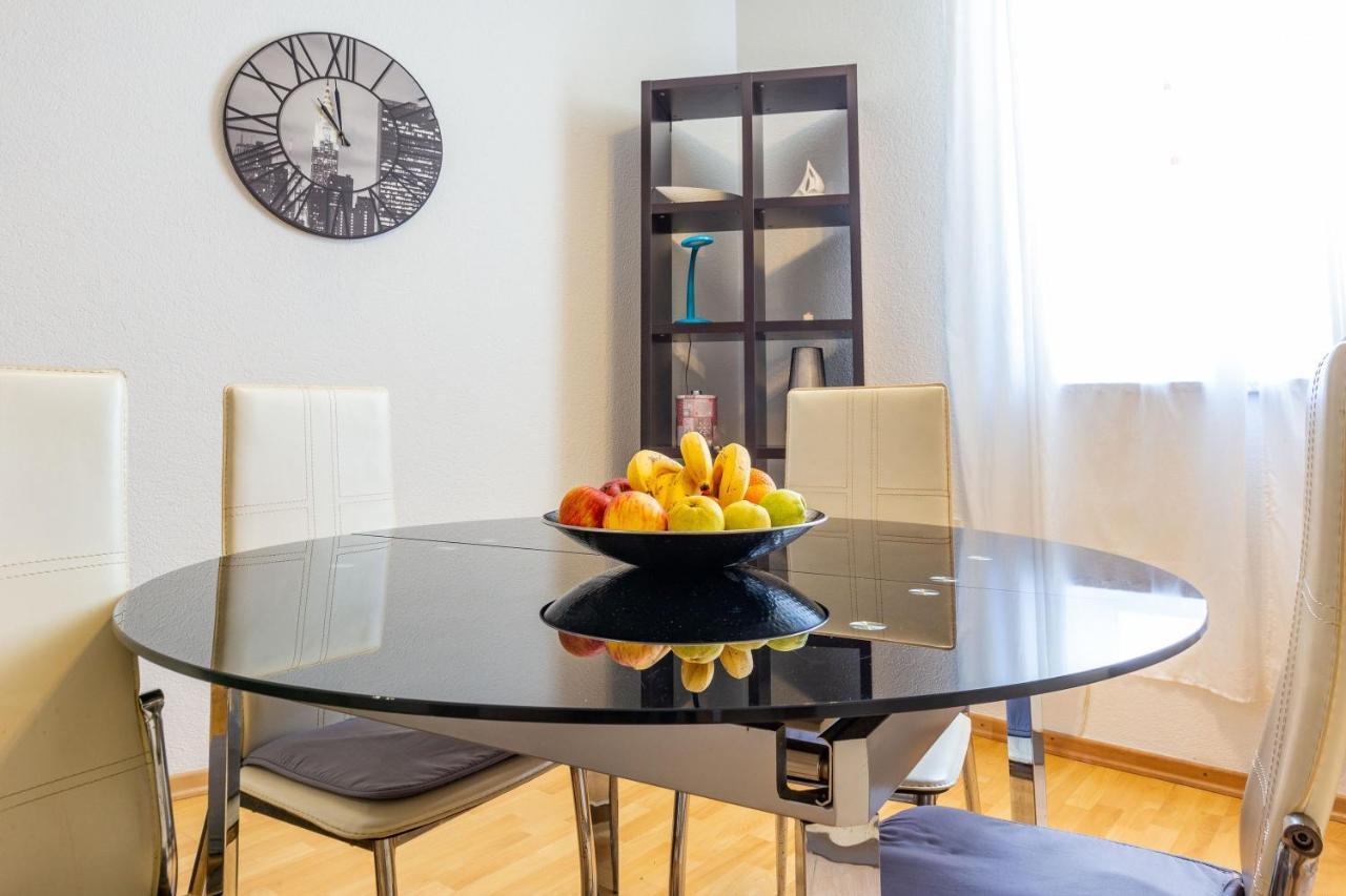 Vale Apartment With Balcony ซาดาร์ ภายนอก รูปภาพ